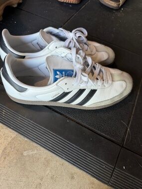 adidas Samba Men’s White & Black Leather Sneakers